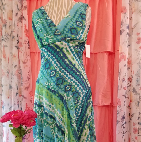 Rabbit Rabbit Rabbit | Dresses | Rabbit Designs Pretty Chiffon Dress ...